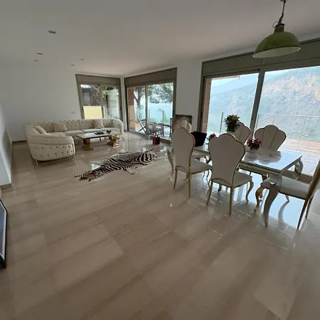 Skyview Villa Sitges
